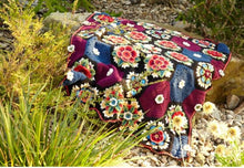 Load image into Gallery viewer, Fridas Flowers crochet Blanket Stylecraft DK yarn pk crochet along by jane crowfoot Frida Kahlo
