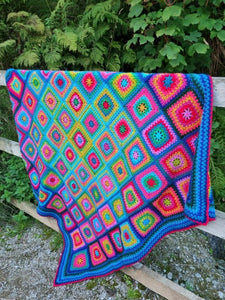 Attic 24 Starbright blanket yarn kit Stylecraft special DK
