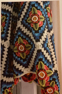 Mexican diamonds crochet blanket pattern by Janie Crow